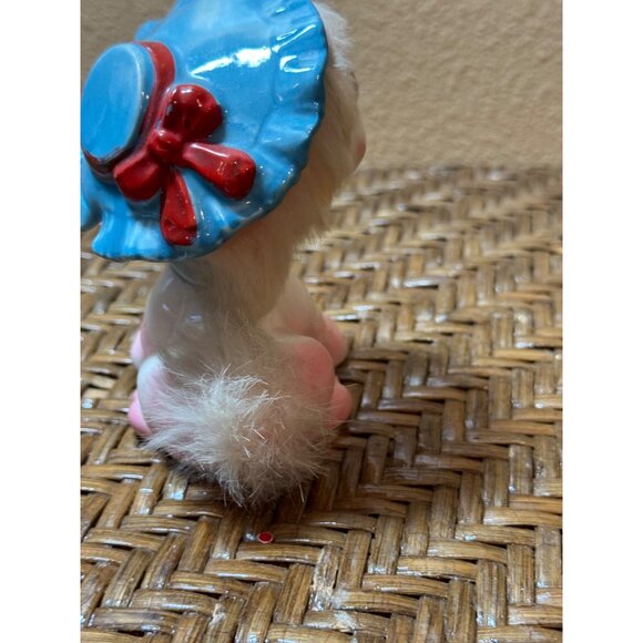 Vintage WALES Ceramic Poodle Figurine With Faux Fur & Blue Hat Made In Japan - Picture 5 of 7